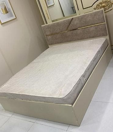 İkinəfərlik çarpayı