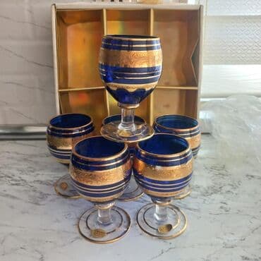 su qab: Qədəhlər — 1