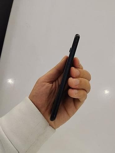 iphone azn: IPhone SE 2020, 128 GB, Qara, Barmaq izi — 6