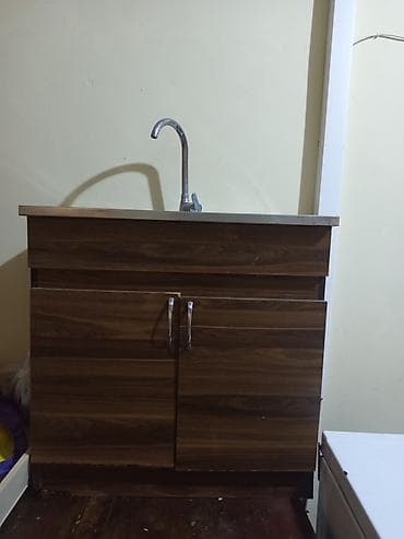 kuxna dolabı: Mətbəx lavabosu ilə şkaf dəsti - Material: ağac fakturalı laminat — 1