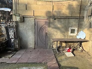 obyekt icaresi: Yerləşmə: Şəfi Sücinskin küç., 21 (küçə nişanı fotoda görünür) — 2