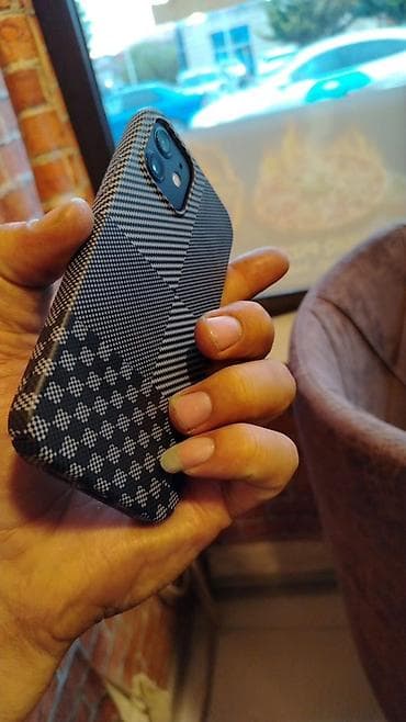 iphone 6 's: IPhone 12, Qara — 4