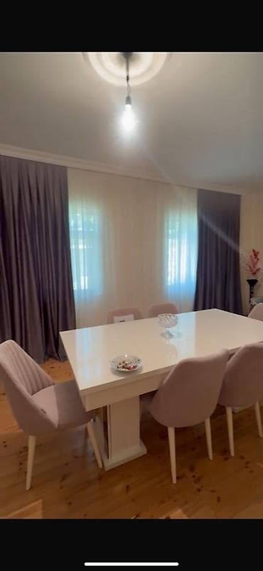 stol satilir: 7metrdi uzunu 2.80 villur tunt boz yeni alinib satiram sadece dekor — 1