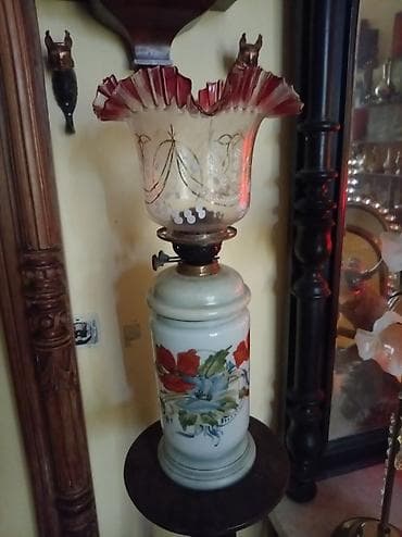 Antik şüşə neft lampası - Material: əl işləməli qalın şüşə gövdə və lalafo.az -da Antik şüşə neft lampası - Material: əl işləməli qalın şüşə gövdə və