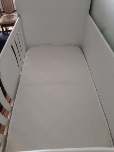 alma soyan: Oğlan və qız üçün, İşlənmiş, Beşik, Matras ilə, Yellənmə mexanizm ilə — 5