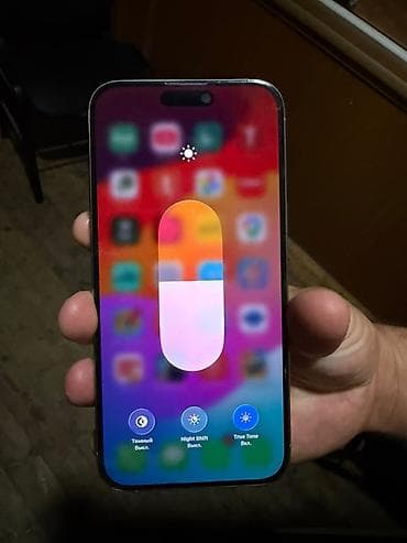 ayfon sekilleri: IPhone 13 Pro, Gümüşü, Simsiz şarj — 4