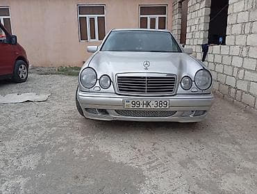 mercedes benz 208 d: Mercedes-Benz E-Class: 2.9 l | 1996 il Sedan — 1
