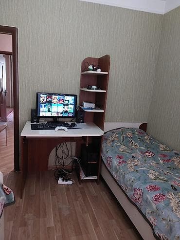 Yaxşı vəziyyətdə, çox səliqəli işlənmiş gənc/uşaq otağı mebel dəsti