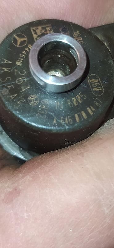 Digər avtomobil ehtiyat hissələri: W211 CDi, W 211 panorama, panarama farsunkalari 3,2 ve 2,2 muherrikin — 3