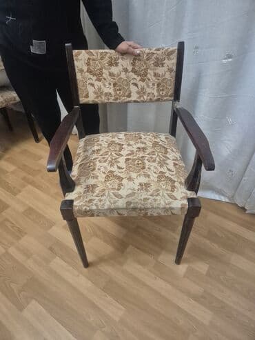 Masalar: Qonaq otağı üçün, 2 stul — 2