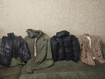 Qadın üst geyimləri - Jilet 12, yašıl kurtka 25,qara kurtka 20, pencek — 1