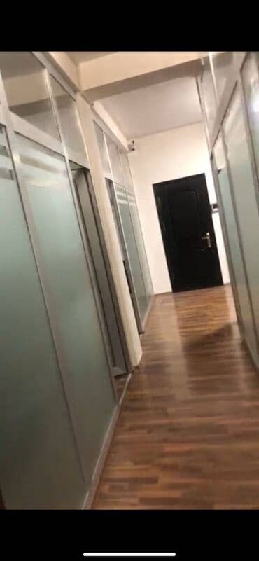 arenda gozellik salonu 2019: Nərimanov metrosunun yaxınlığında yol kənarı 3 mertebeli binanın 2-ci — 2