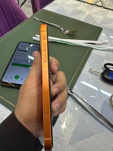 ТВ и видео: IPhone Xr, 64 ГБ, Оранжевый, Face ID — 2