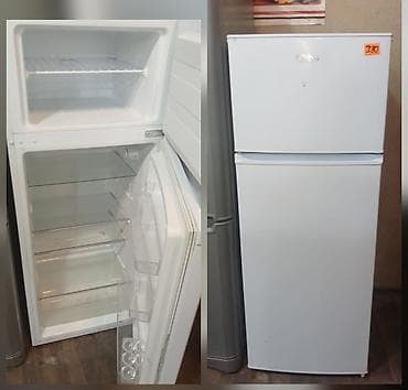 İki qapılı soyuducu (yuxarıda dondurucu, aşağıda soyuducu bölmə) -