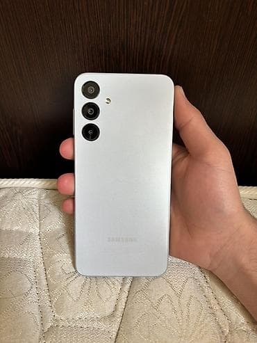telefon samsunq: Samsung Galaxy A16, 128 GB, rəng - Gümüşü, Barmaq izi, Face ID, Sənədlərlə — 3
