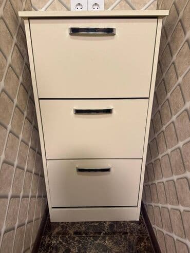 uşaq üçün dolab: Dəhliz dolabı — 1