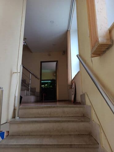 kiraye kafe verirem: Obyekt teze bazarin yaninda(kohne) yerlesir.Obyekt 3 mertebeli 8 — 11