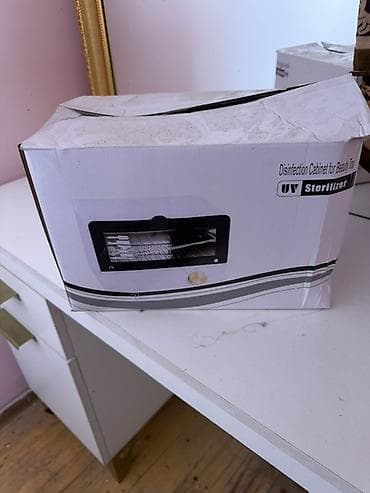 uvb: UV Sterilizer – Gözəllik alətləri üçün dezinfeksiya şkafı Model: SKME — 4