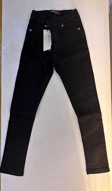 Cinslər: Qara rəngli dar kəsimli cins şalvar Ölkə: Türkiyə Mağaza satıq qiyməti — 1