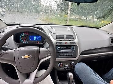 vaz 2107 salon: Chevrolet Cobalt, ağ rəng, sedan kuzov. Texniki xüsusiyyətlər və — 6