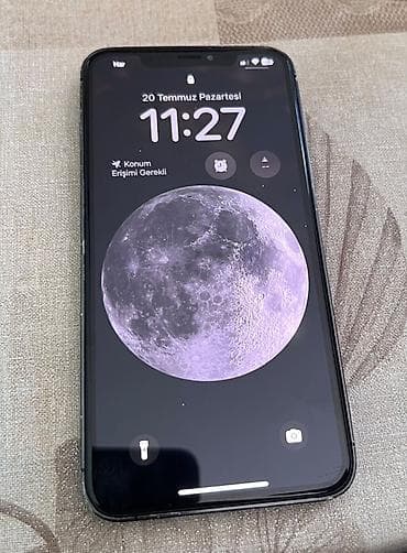 macbook pro 2.el: IPhone 14 Pro Max, 64 GB — 2
