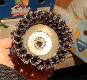 sulu boya: Kəsici dəzgah üçün burğulu tel fırça diski (angle grinder üçün) — 6