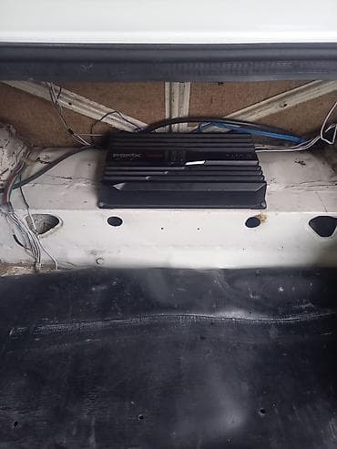 şevralit avtomobil: VAZ (LADA) 2101: 1.2 l | 1985 il 61000 km Sedan — 5