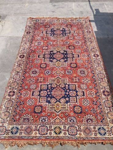 Vazalar: Xalça — 1