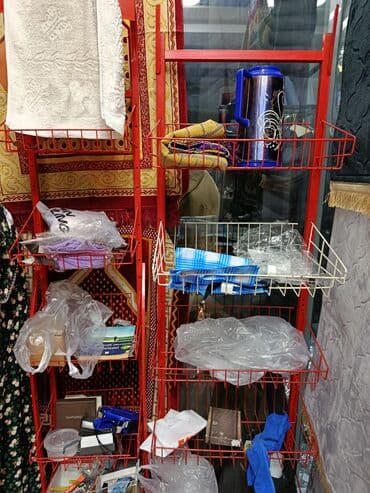 Restoran, kafe avadanlığı: Qırmızı metal rəf sistemi – çoxsəviyyəli təşkilat üçün - Material — 1