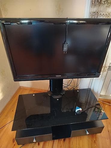 beng tv: Toshiba REGZA televizor və şüşə TV stendi 300 MANAT - Marka/model — 1