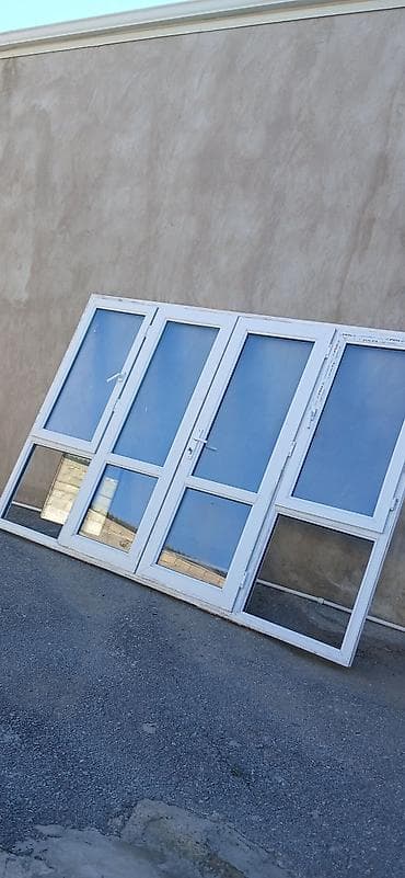 PVC profilindən hazırlanmış geniş vitrajlı qapı-pəncərə dəsti