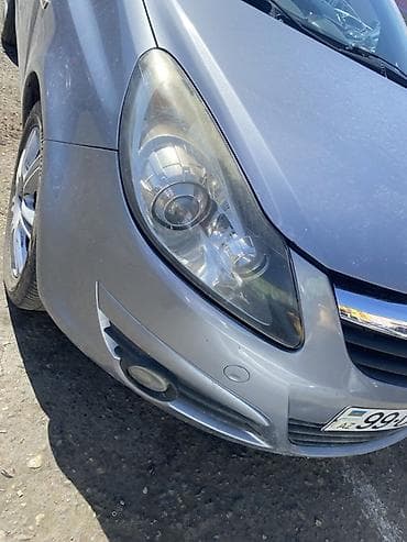 bmw e60 m: Opel Corsa D, sag fara satilir usten cixma 100% arginal lupali yalniz — 1