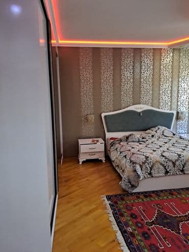 razin stansiyasi: Ev iki mərtəbəlidir və geniş həyəti var. Həyətdə açıq havada oturmaq — 7