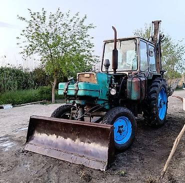 ucuz masınlar: Traktor ideal vəziyyətdədir. Tam işlək formada. Sənətdəri də tam — 5
