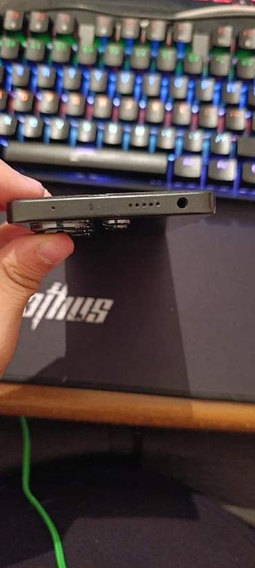 çanta: Redmi Note 13 Pro, 256 GB, rəng - Qara, Barmaq izi, Face ID — 4