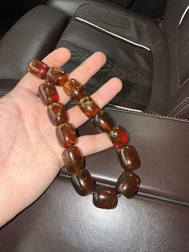 Zərgərlik əşyaları: Qəhvəyi-kəhrəba rəng çalarlarında böyük formalı muncuqlardan ibarət — 3