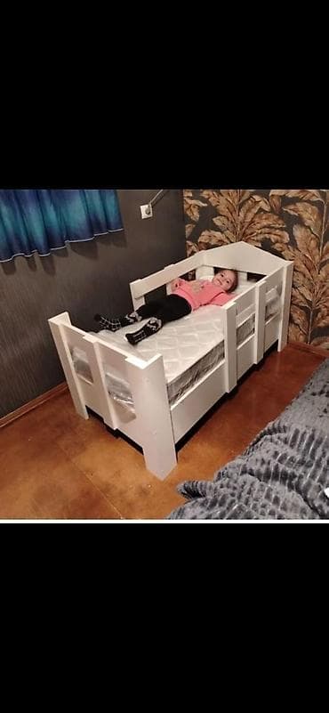 uwaq masini: Oğlan və qız üçün, Çarpayı, Matras ilə, Siyirməli — 1