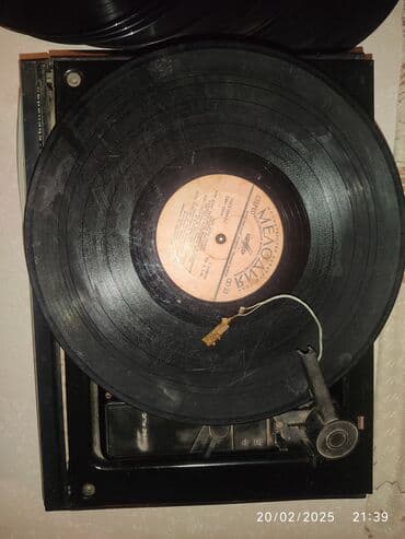 виниловый проигрыватель баку: Qramafon 17 ədəd disqi ilə birlikdə satilir — 6