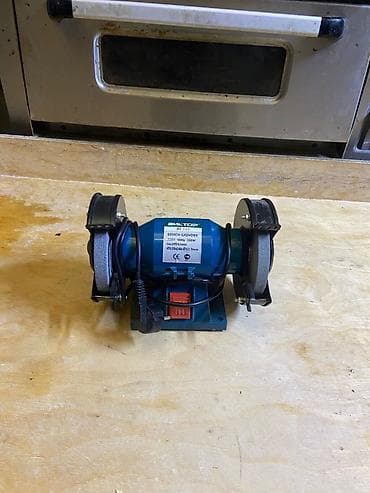 Hazir biznes satilir Gündəlik 250-350 alver daimi Çatdırılma — 2