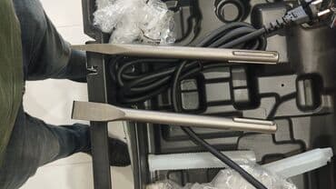 matapila matoru: Zərbəli matkap, dəmir-beton, kərpic və digər tikinti materialları ilə — 3