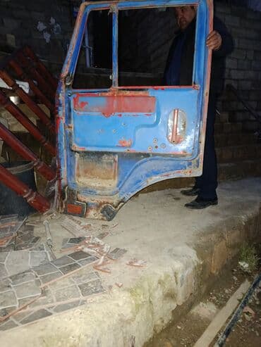 Ban, Kuzov hissələri: Sol ön, Kamaz QAPI, 1991 il, Rusiya, Ünvandan götürmə — 2