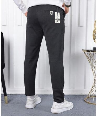 idman kişi şortları: Salam. Trendyoldan almışam balaca oldu. Ona görə satıram. Materialı — 4