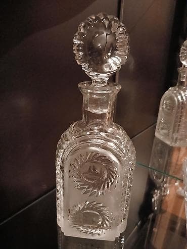 Rəng - Ağ, Şüşə