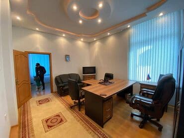 obyek: Əhmədlidə ukraina meydanı tərəfdə yerləşən ümumi sahəsi 130 kv,m olan — 9