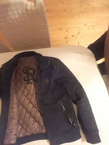 cins pencekler 2022: Qışlıq kişi gödəkçəsi 48 ölçü - Rəng: tünd (qara/boz ton) - Material — 1