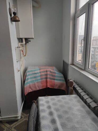 1 otaqlı kohnə tikili: Bakı, 1 otaqlı, Köhnə tikili, 35 kv. m — 10