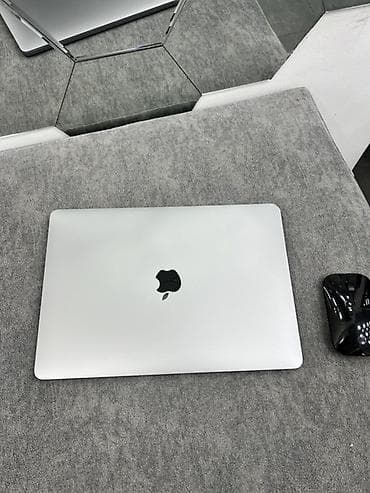 Apple MacBook: İşlənmiş Apple MacBook, 13.3 ", Apple M1, 256 GB, Ünvandan götürmə, Pulsuz çatdırılma, Ödənişli çatdırılma — 5