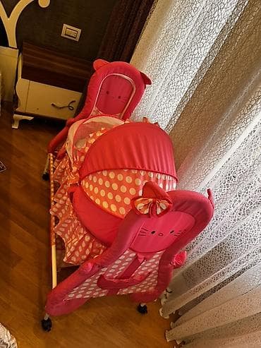 Körpə beşiyi, 1 yaşa kimi, yellənən. Bakaca defekti var setkasında — 3
