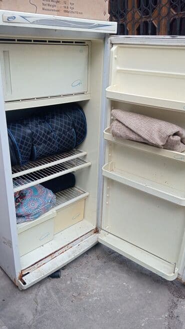 soyuducu rezini: Б/у 1 дверь Indesit Холодильник Продажа, цвет - Белый — 1