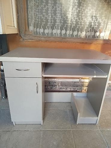 Düz masa, Polkalı, Siyirməli, Sadə laminat, Zəmanətsiz, Kredit yoxdur — 2